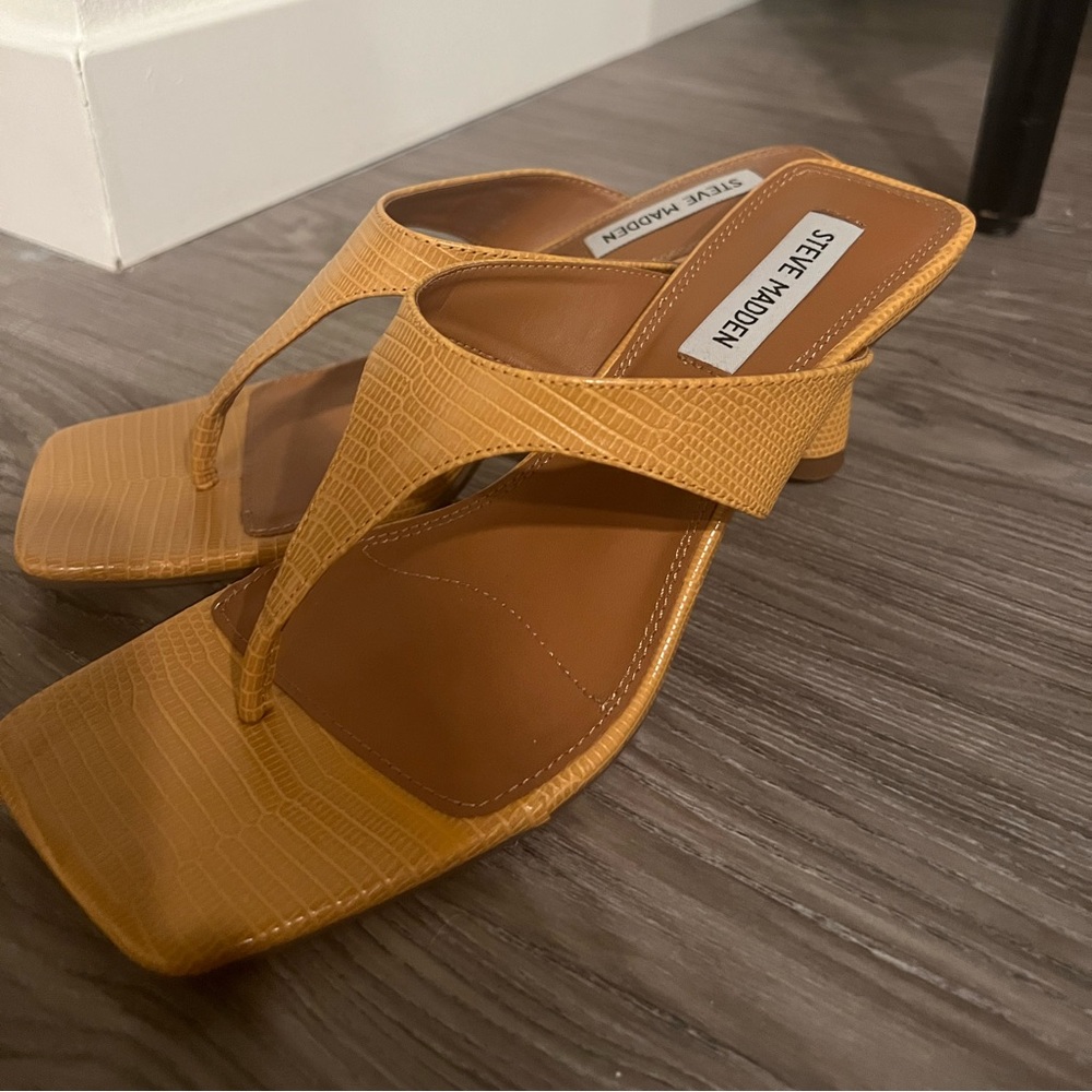 brand new Steve Madden heels